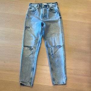 Zara women’s ripped jeans